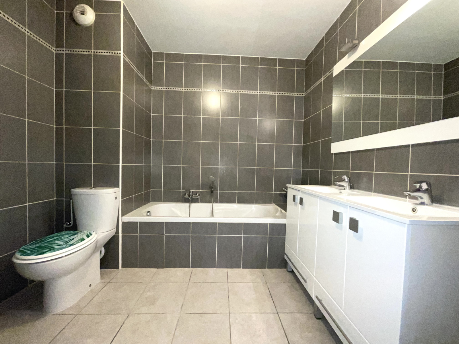 Image_, Appartement, Golfe Juan, ref :G250