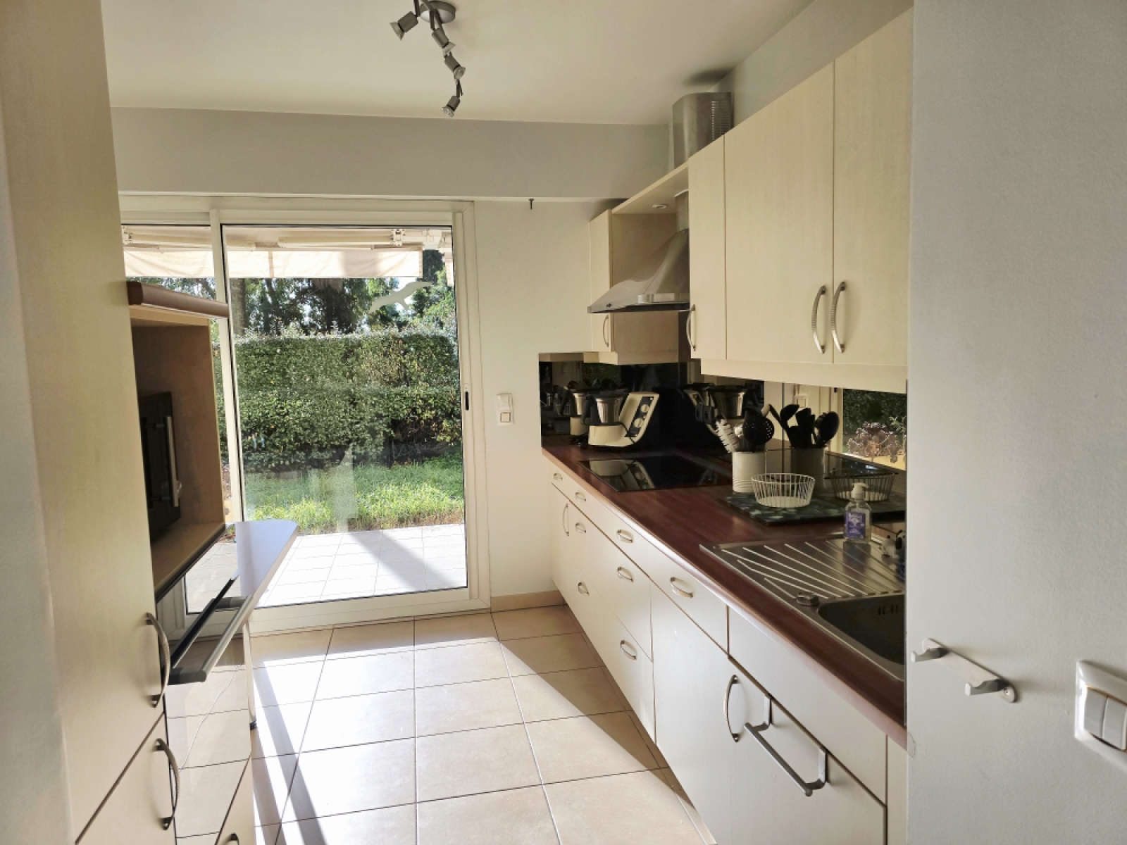 Image_, Rez de jardin, Antibes, ref :1129